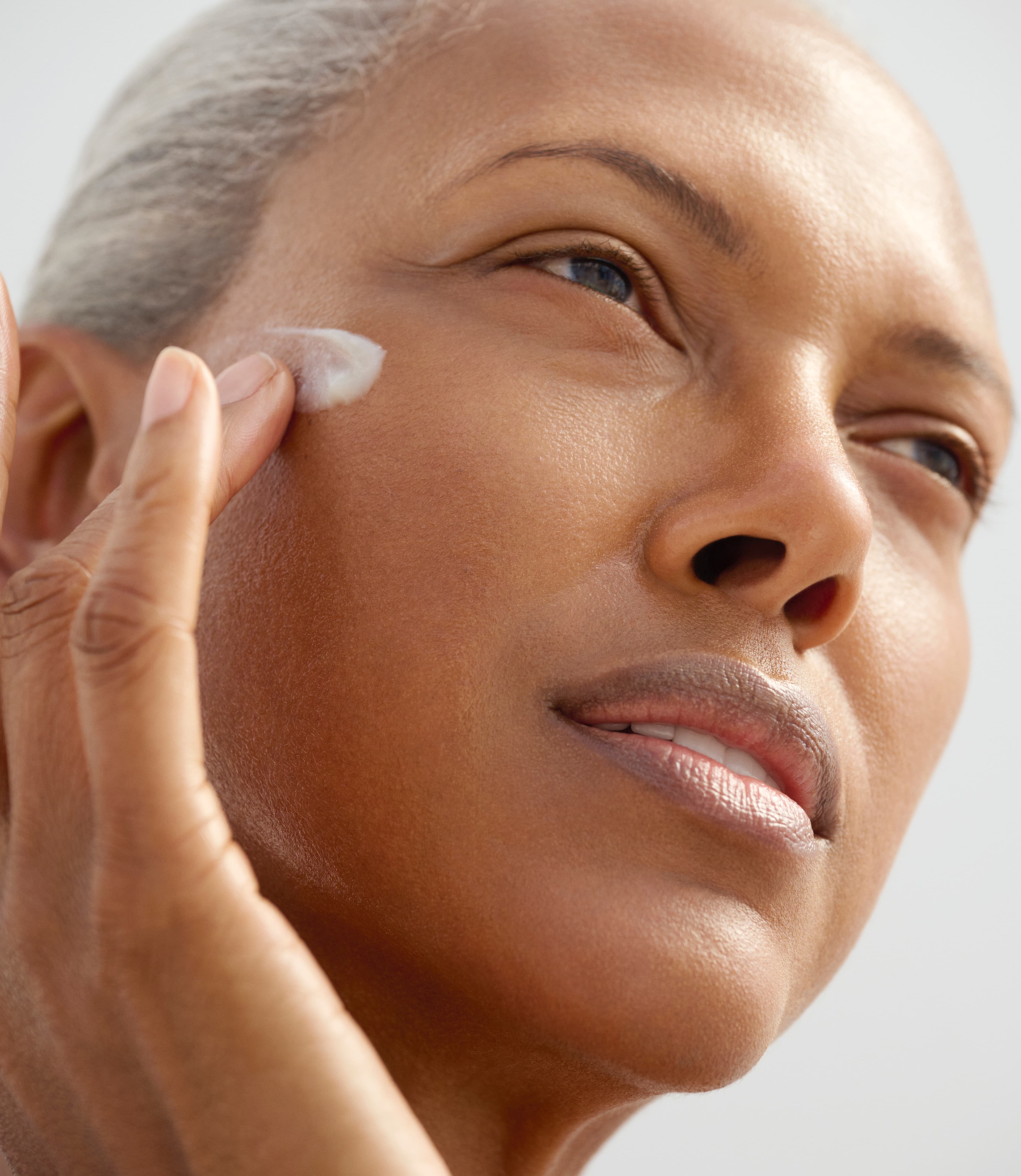 The Best Cleanser for Dry Skin: The 411