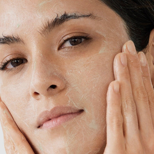 4 Benefits of Exfoliating With Olive Oil