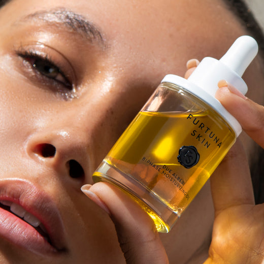 The Definitive Guide to Facial Oils